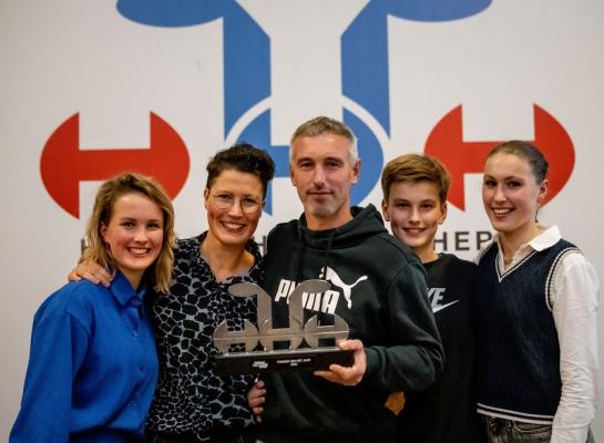 De familie Haytema ontving vrijdag avond de titel fokker van het jaar 2022