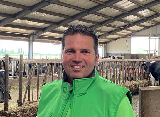 Edward Voshaart is een van de 72 veehouders die meedeed aan de Campina Open Boerderijdagen