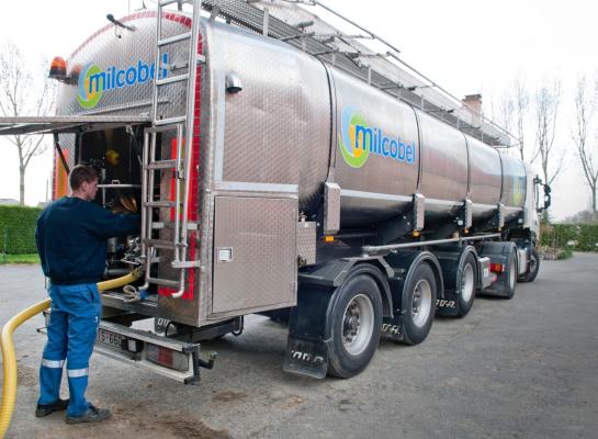 De reëel uitbetaalde melkprijs van Milcobel komt uit op 47,40 euro per 100 liter, het laagste niveau sinds juli 2024