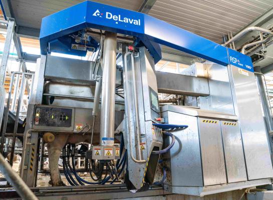 Vanaf dit najaar kunnen de nieuwe robots van DeLaval de melksamenstelling meten