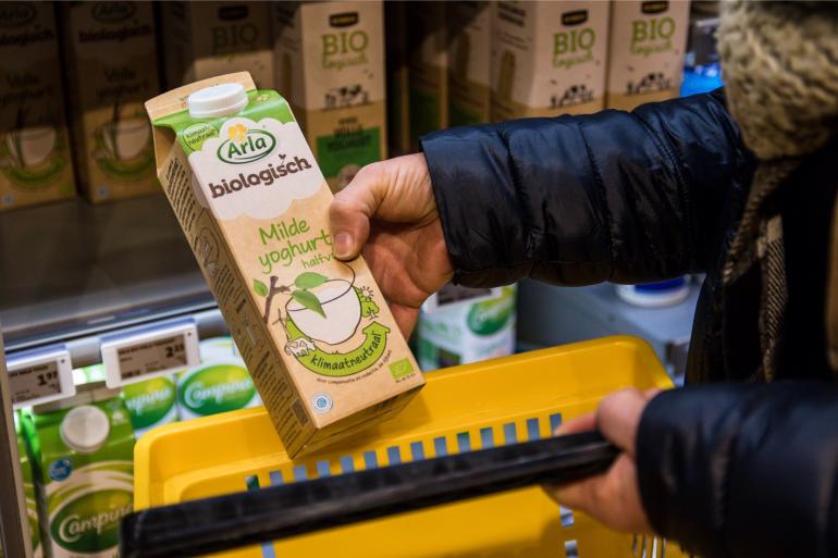 Leden van Arla ontvangen over 2023 een nabetaling van 2,07 euro per 100 kg geleverde melk.