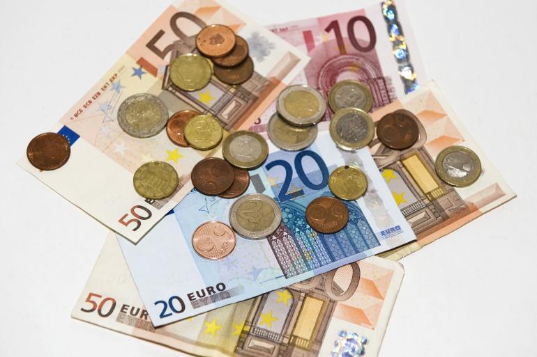 De hoge rente van de afgelopen jaren vertoont weer een langzaam dalende trend wat een gunstig effect heeft op de kostprijs en liquiditeit