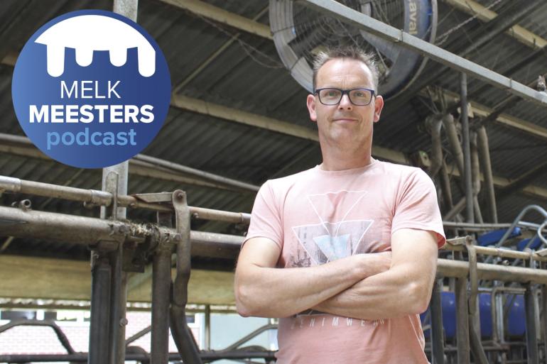 Dankzij het koelen van de koeien voorkomt Erik Immink een productiedip tijdens warme dagen
