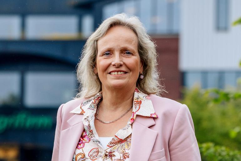 Jolanda van Haarlem is sinds maart 2023 lid van de raad van commissarissen van CRV. Deze functie legt ze  per 1 december 2025 neer.