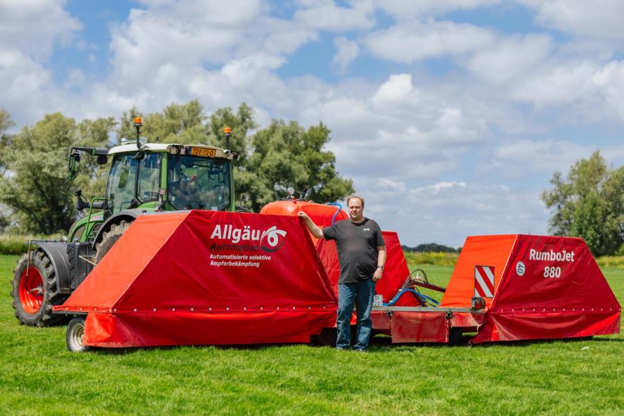 Loonwerker Jan Paul van Toor haalde de eerste Allgäu RumboJet 880 in 2023 naar Nederland. Inmiddels draaien er elf