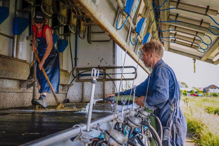 Er is stromend water aanwezig