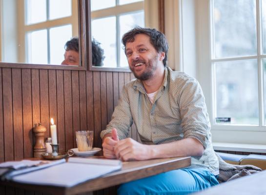 Hidde Boersma: ‘Door de ontwikkeling van precisiefermentatie zullen in de toekomst minder dieren nodig zijn om laagwaardig eiwit om te zetten in hoogwaardig eiwit'