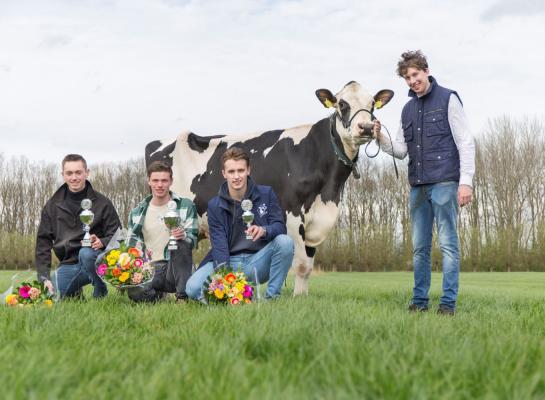 De winnaars op een rij: van links naar rechts Sander van Essen, Jarwin de Man en Arjen Peters