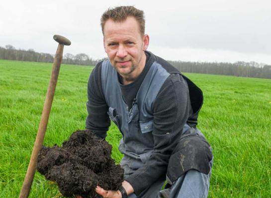 Stan Bosman wil de bodem gebruiken als luchtwasser