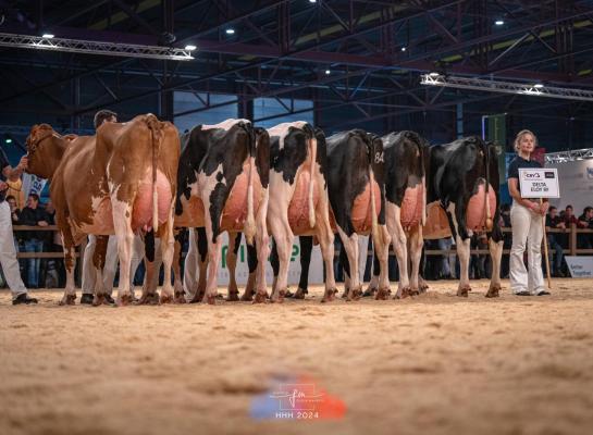 Eloydochters overtuigden in soepel beengebruik