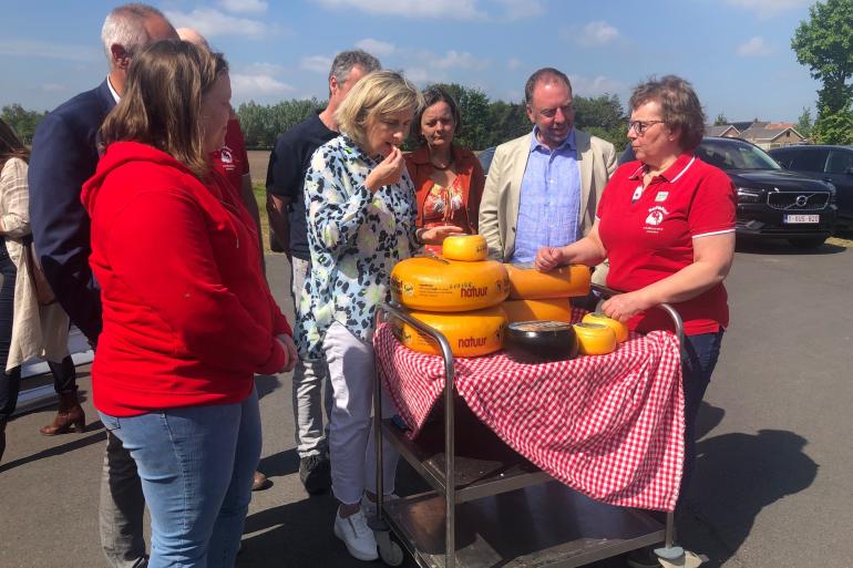 Minister Crevits opende de Week van de Korte Keten in Jabbeke