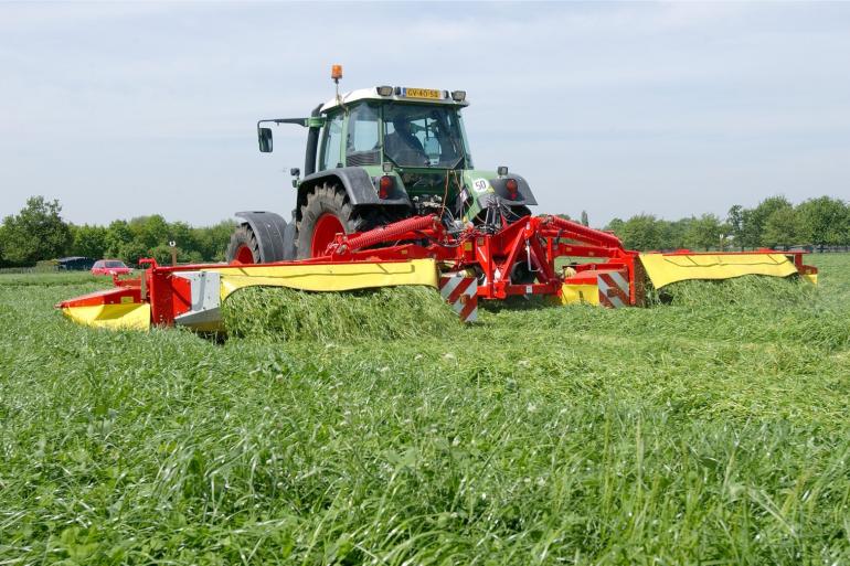 Het gras in de biologische graskuilen van 2022 is jonger gemaaid en daardoor beter verteerbaar.