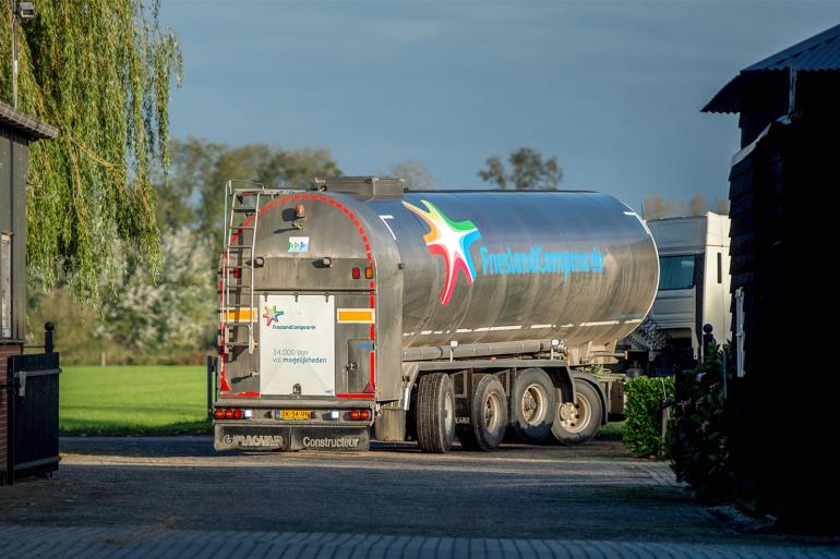 In november is er gemiddeld 37.000 ton melk per dag naar Nederlandse melkfabrieken gebracht