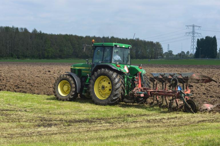 De subside behoud graslandareaal moet het scheuren van grasland voorkomen