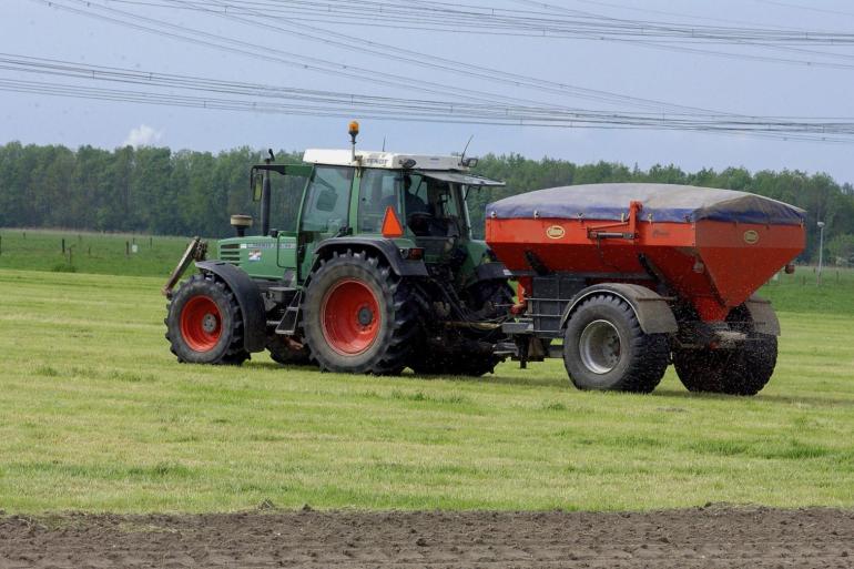 Hoge grasgroei vraagt wel om aanvullen van de meststoffen
