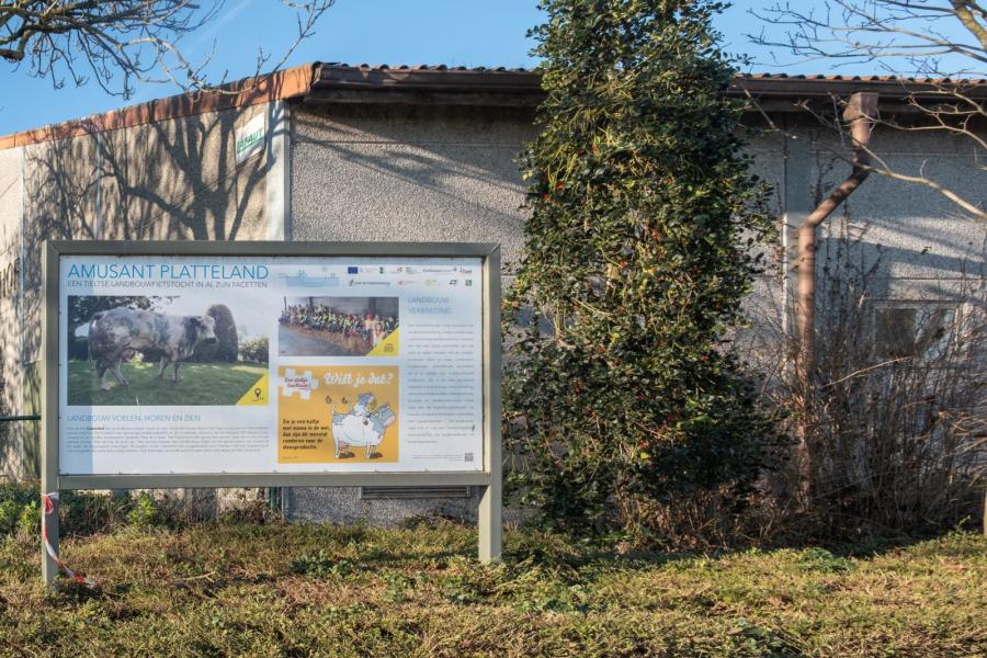 De familie De Fauw stelt het erf en de stallen graag open voor burgers