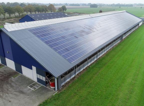 De afschrijving op onder meer zonnepanelen en windmolens is afgelopen jaar bijna verdubbeld