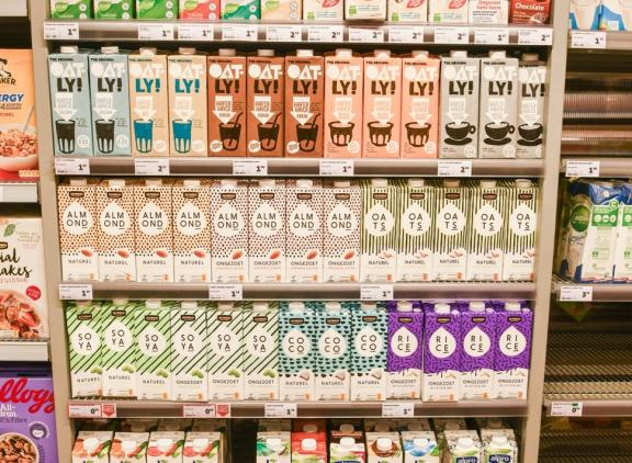 Ondanks de daling, verwacht de bank een verdubbeling in de verkoop in 2030