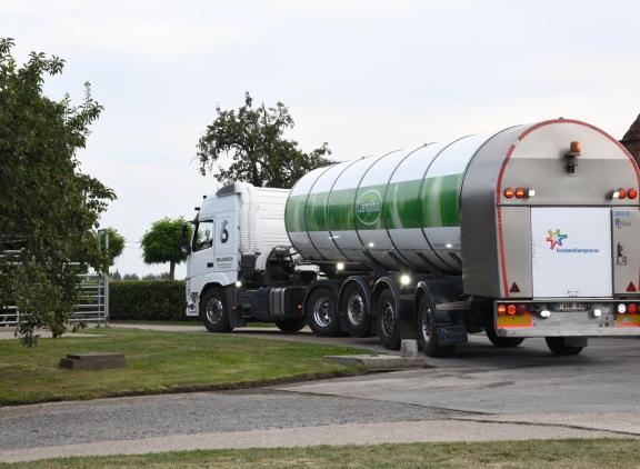De garantieprijs van FrieslandCampina voor mei daalt anderhalve euro vergeleken met april