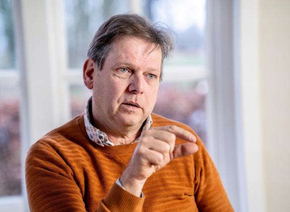 ‘Als de criteria iets praktischer worden kan renure ongeveer de helft van het kunstmestgebruik in Nederland vervangen. Dan is het mestoverschot weggewerkt’, stelt Jan Roefs, directeur van het Nederlands Centrum voor Mestverwerking