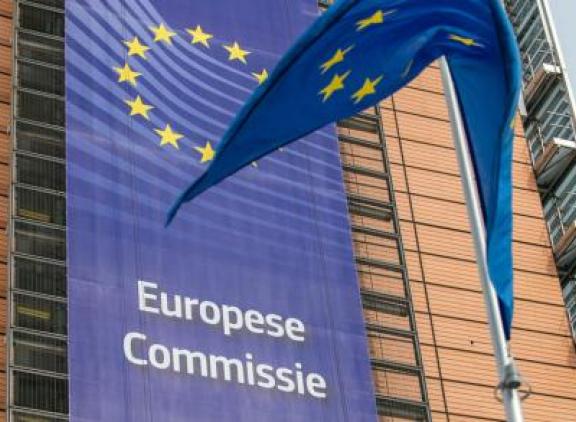 Wat Eurocommissaris Jessika Roswall betreft staat de Europese Green Deal nog steeds overeind